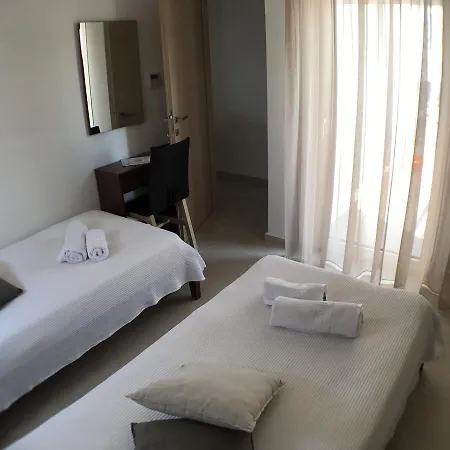 Galini Holiday home *